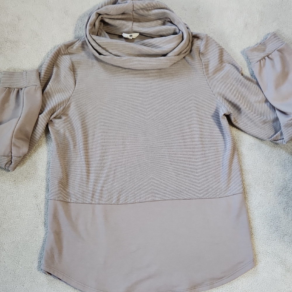 Light Beige Cowl Neck Relaxed Fit Scoop Bottom top - Medium